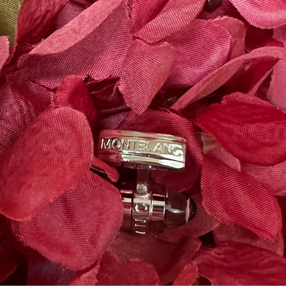 Montblanc Bullet Shape with Floating Star Emblem Cufflinks - Picture 10 of 17